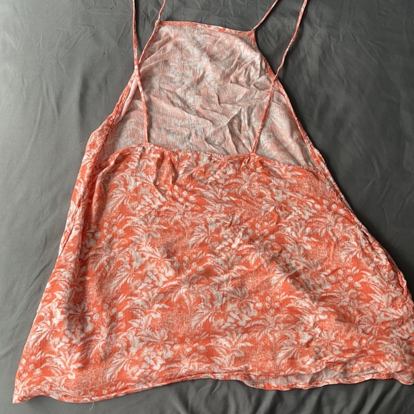 Beach cover up-dress. With pockets-bought a long time ago never wore it - Picture 2 of 2